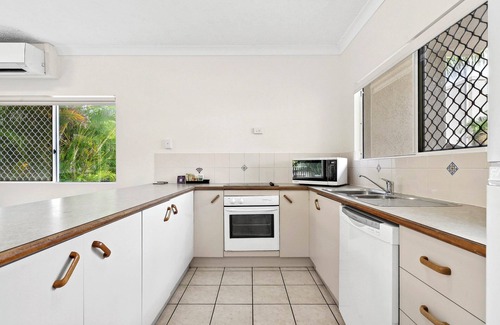 South Townsville Hotel | Park Regis Anchorage