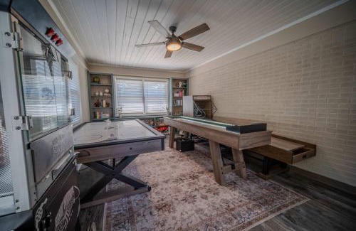 Clarkdale Haus | Parkside Place Entire Home in Acworth