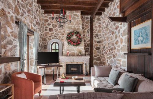 Amfikleia-Elateia Skihütte | Parnassus Woodstone Chalet