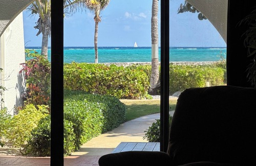 West Bay Eigentumswohnung | 37 Schritte zum Meer! Ruhig, Meerblick, kein Massenstrand