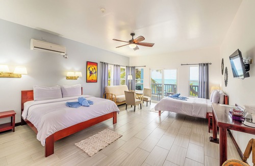 Sittee River Village Resort | Parrot Cove Lodge