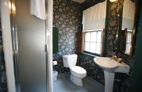 St. Michaels Bed & Breakfast | Parsonage Inn