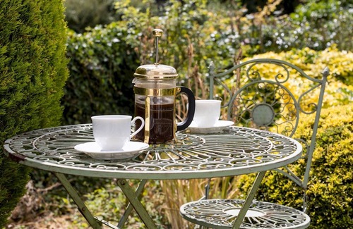 Ludwel Haus | Pass the Keys | Cosy cottage with views over the Shropshire hills