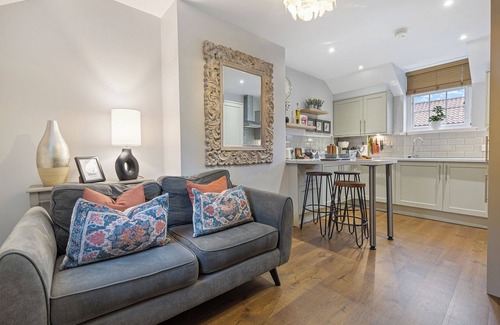 York Haus | Pass the Keys | No. 3 - Lime Tree Cottage