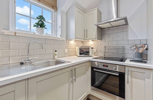 York Haus | Pass the Keys | No. 3 - Lime Tree Cottage