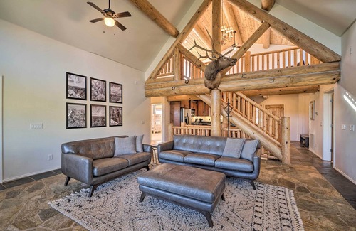 Payson Hütte | Payson Escape w/ Mtn Views & Fire Pit!