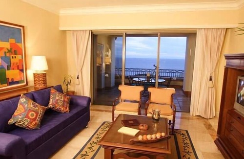 Paraiso Escondido Hotel | Executive Sleeps 6: 14.-21. September 2019 999 USD Jedes verfügbare Datum 1199 USD