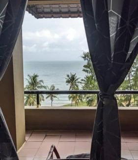 Taman Haji Zainal Wohnung | PD Seaview Bumantara Staycation