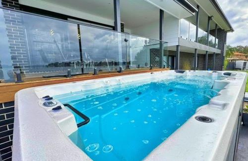 Tanilba Bay Haus | Peace In Paradise near Nelson Bay- waterviews, spa, adventures