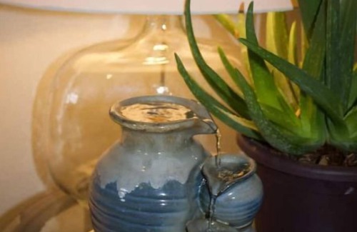 Tomah Wohnung | Peaceful 2Bed, Office, HotTub!