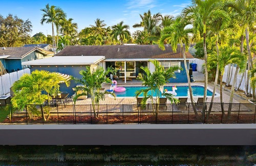 Fort Lauderdale Hütte | Peaceful 5BR -waterway Views & Private Heated Pool
