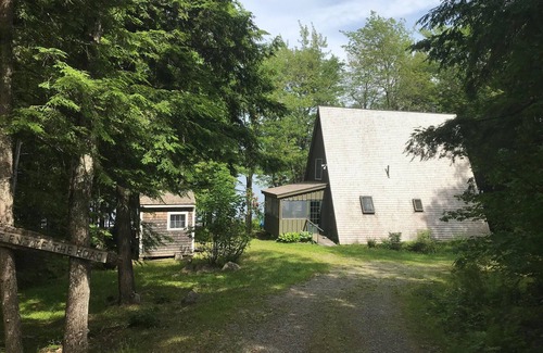 Hope Hütte | Peaceful and private camp on Hobbs Pond Maine