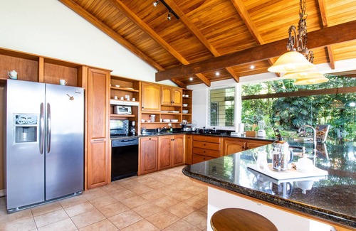 Garabito Haus | Peaceful/Beautiful Villa at the Hills of Atenas