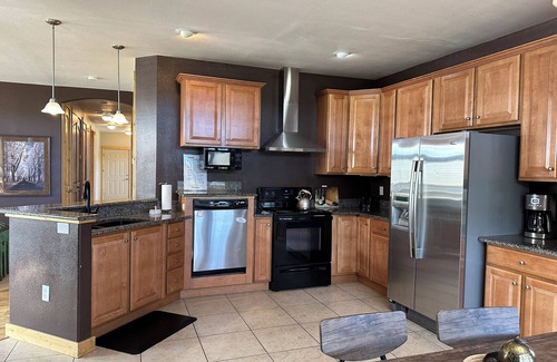 West River Haus | Peaceful Farm Retreat – Wide Open Spaces & Cozy Comfort