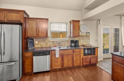 Fayetteville Haus | Peaceful Fayetteville Retreat, 15 Min from U of A