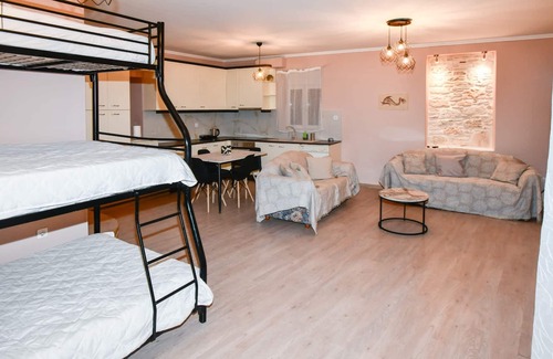 Mitilinii Wohnung | Peaceful Getaway in the Heart of Mitilinii Samos