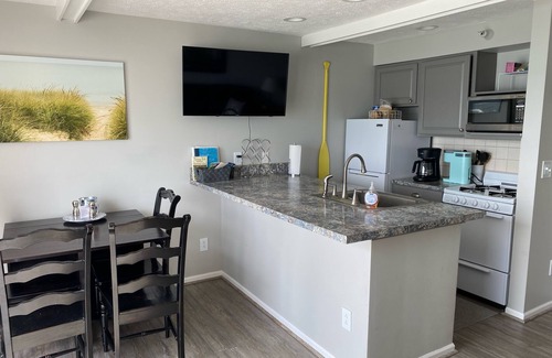 Onekama Eigentumswohnung | Peaceful lake front condo