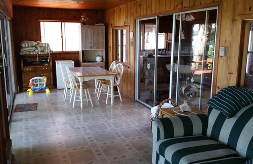 Cassopolis Haus | Ruhiger See-Front Haus - Eingezäunter Hof