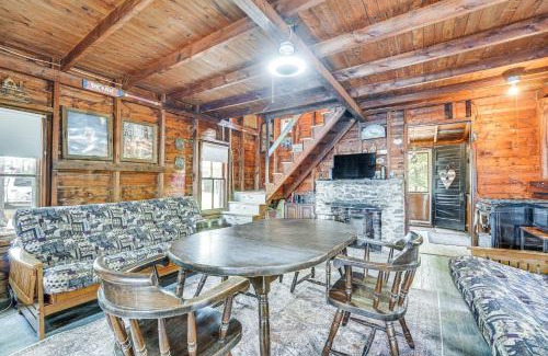 Vassalboro Haus | Peaceful Lakefront Maine Cabin with Sunset Views