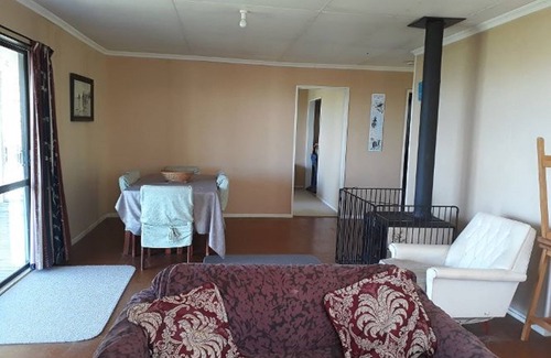 Mataikona Haus | Ruhiges Ferienhaus direkt am Strand