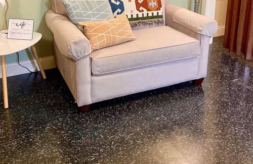 Whitewood Wohnung | Peaceful Studio Apt. in the ❤ of the Black Hills