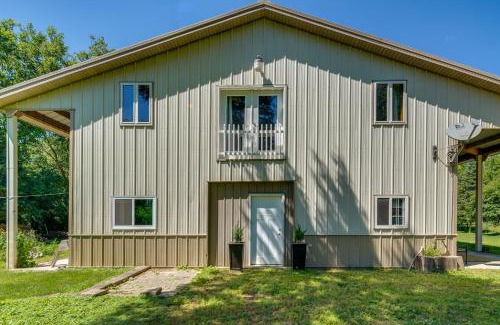 Warrenville Haus | Peaceful Warrenville Home 1 Mi to Herrick Lake!