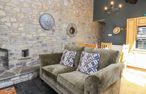 Highbridge Hütte | Birnbaumhaus, MARK