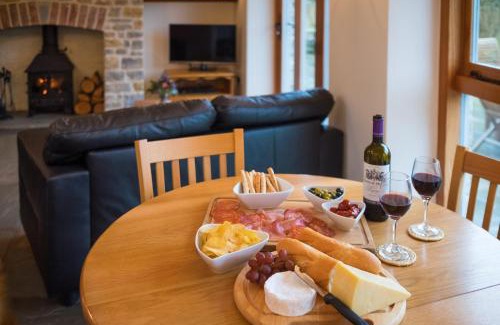 Wedmore Haus | Pear Tree Cottages