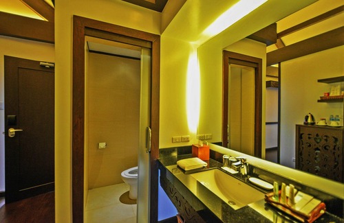 Kaputian Hotel | Pearl Farm Beach Resort