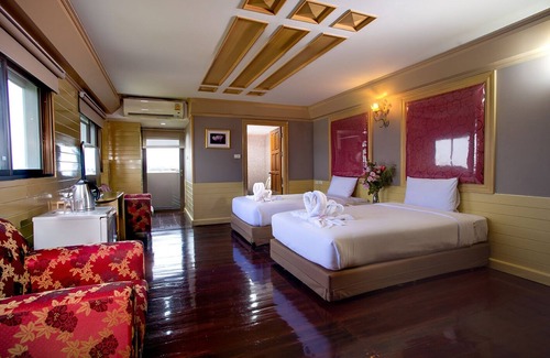 Ban Mai Hotel | Pearl resort and hotel