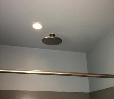 Sebastopol Hotel | Pearlessence Vineyard Inn