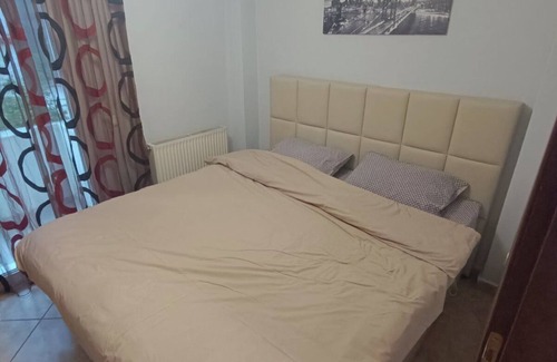 Pylaia-Chortiatis Wohnung | ✨ "Pefka apartment - Comfort & Calm close to forest and near the City" ✨