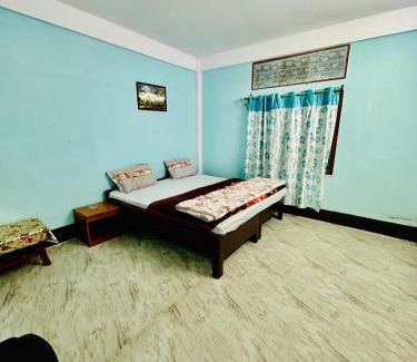 Dirang Haus | Pema Dekey monastic guest house