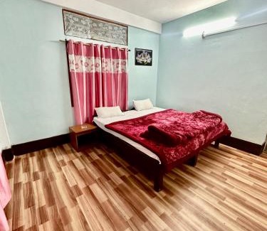 Dirang Haus | Pema Dekey monastic guest house