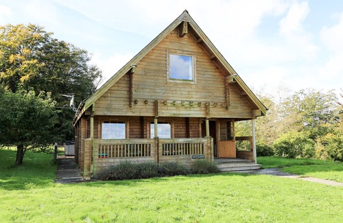 Presteigne Hütte | PEN Y CLAWDD, pet friendly, character holiday cottage in Presteigne