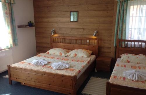 Spindleruv Mlyn Haus | Pension and Apartments MONIKA