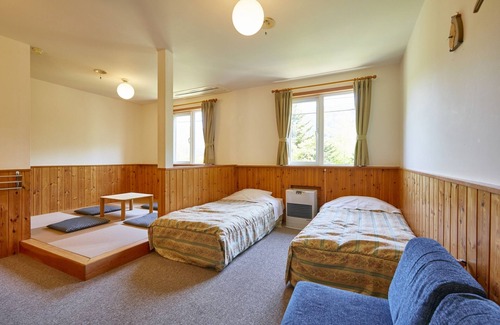 Minakami Bed & Breakfast | Pension Asanebou