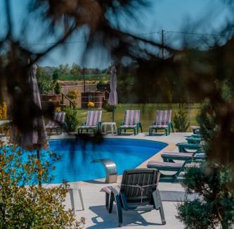 Crisan Haus | Pensiunea Ovidiu