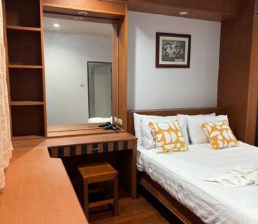 Tha Thaewawong Wohnung | Penthouse ศรีราชา วิวทะเล ATHOME SRIRACHA