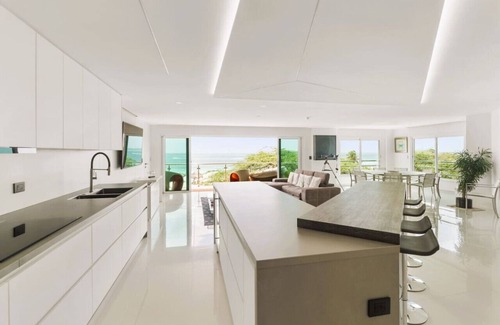 Oranjestad-West Wohnung | Oceania Penthouse by Bocobay | Stunning Ocean View