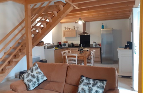 Camaret-sur-Mer Haus | Charmantes Penty, Meerblick von oben, eingezäunter Garten, ruhig, Strand 500m, separates WC