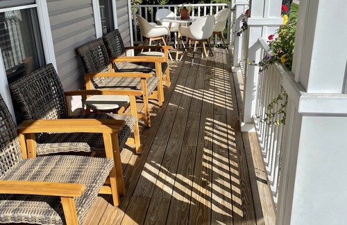 Harbor Springs Haus | Perfect Downtown Harbor Springs Retreat – Walk Everywhere!