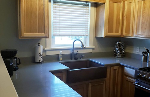 Three Oaks Haus | Neu! Perfekt für Gruppen, zu Fuß zum Journeyman / Downtown Three Oaks