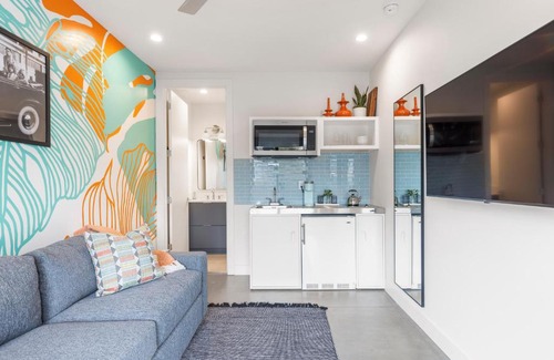 Arts District Villa | Perfect Friends Escape in Old Town Scottsdale with Resort Pool Access and Roof Deck!