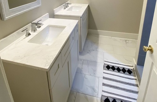 Newell Haus | Perfect place for large group getaway! Flat lot, Year round water and boat ramp