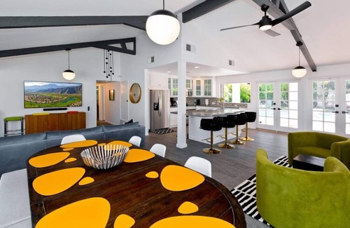 Vista Norte Haus | Perfect Private Oasis. Distinctly Palm Springs!