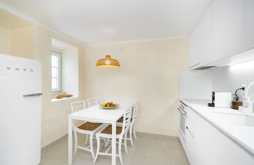 Leiria Haus | Perfect refuge in the city heart, 2 mins from the river, lakes and green spaces