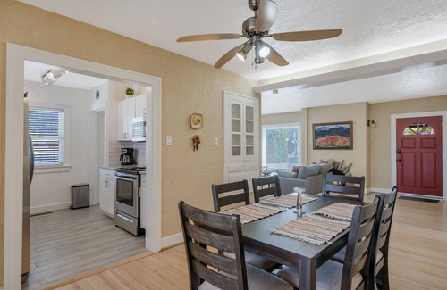 Nob Hill Haus | Perfectly located in the Albuquerque area of Nob Hill