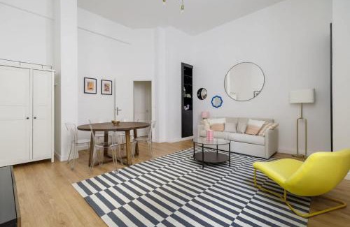 Neuilly-sur-Seine Wohnung | Perretti - Spacious Flat 2BDR Paris Neuilly