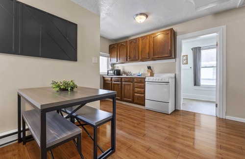 Fort Wayne Wohnung | Pet Friendly Apt w/Fenced Yard